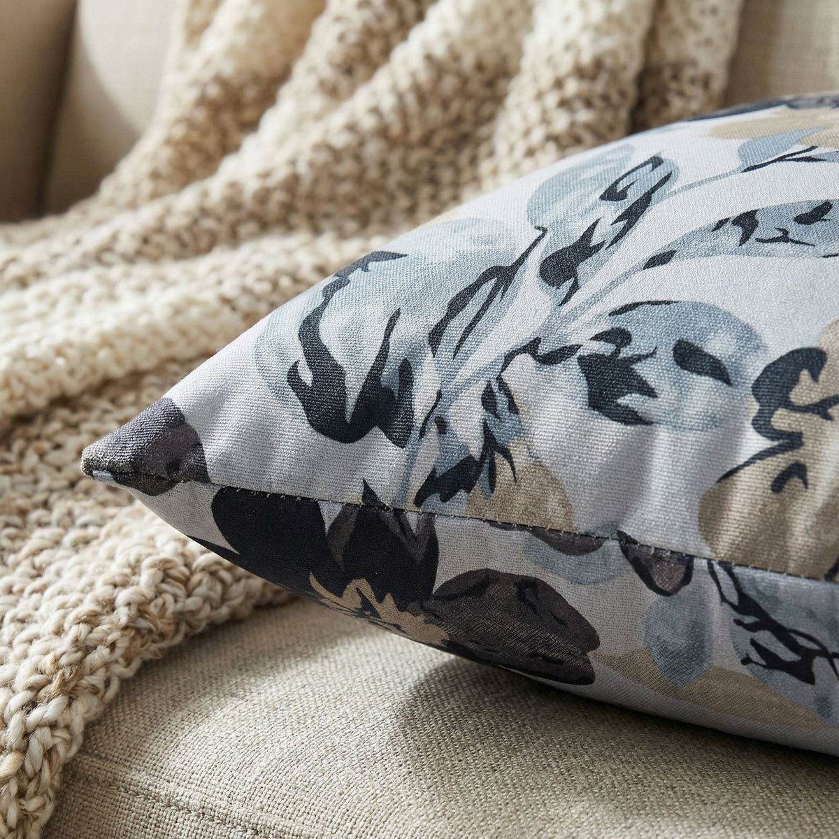 Oppy Decorative  Square Accent Pillow, Blue Flower Print 16x16