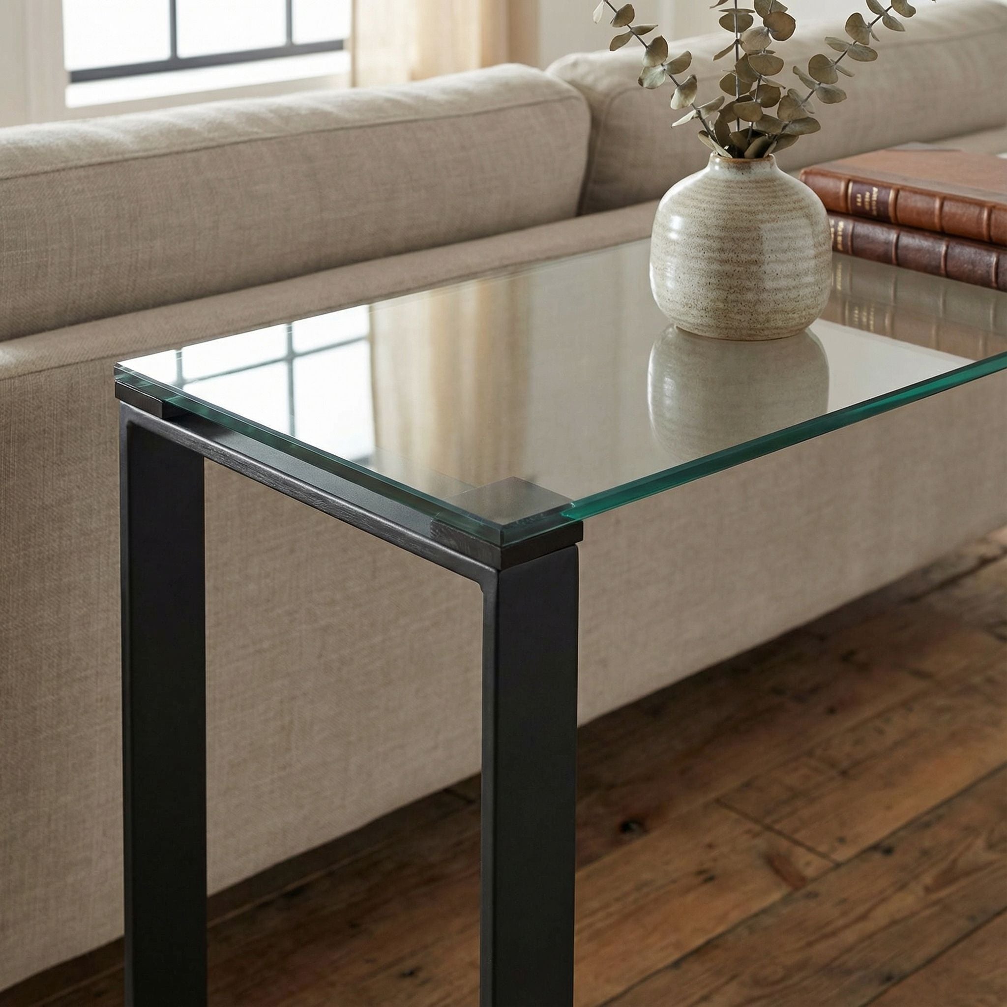 Gega Contemporary Glass Console Table in Matte Black, Clear Glass