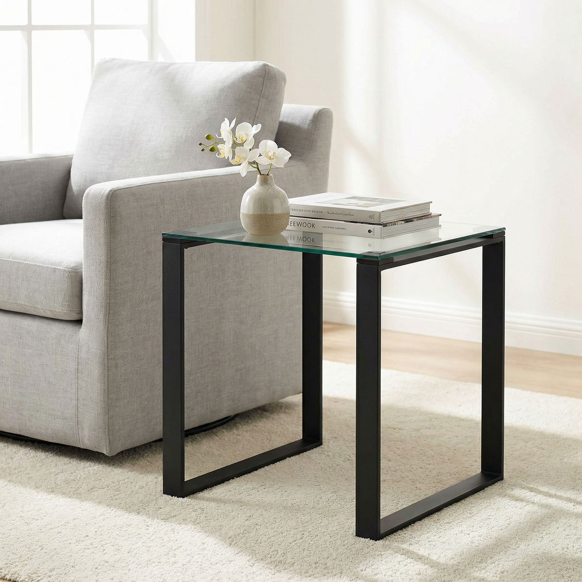 Gega Contemporary Glass End Table in Matte Black, Clear Glass