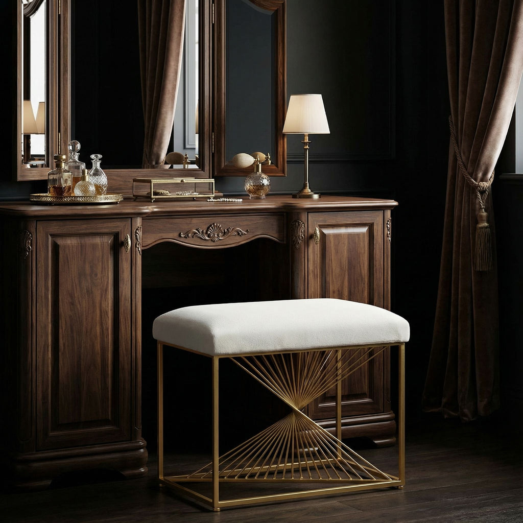 Hedda Ottoman, White & Gold