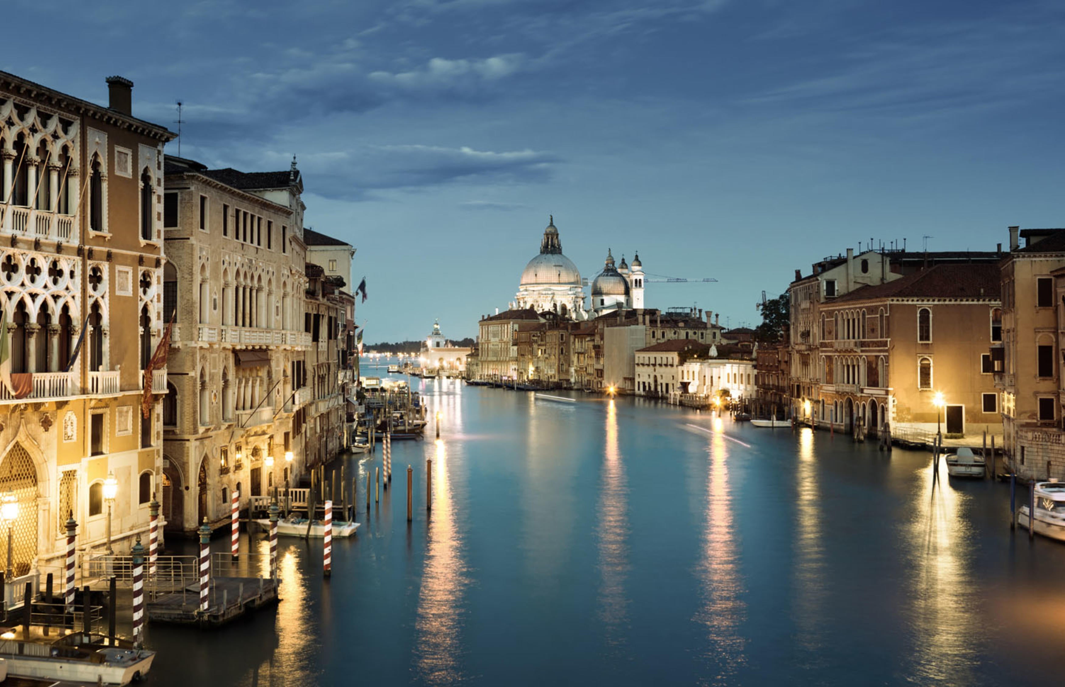 Venice Tempered Glass Wall Art, 24" x 36"